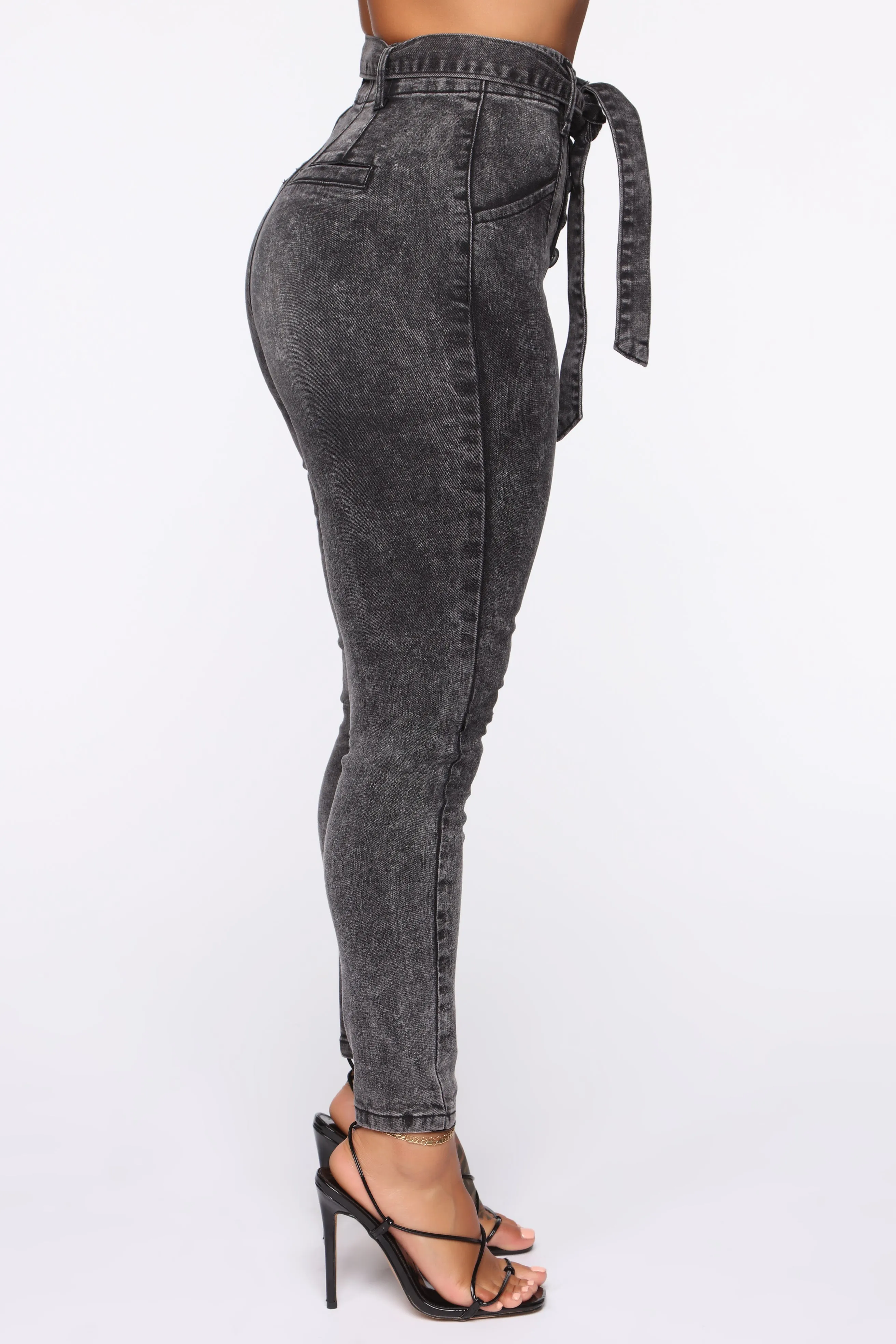 All Wrapped Up High Rise Jeans - Black