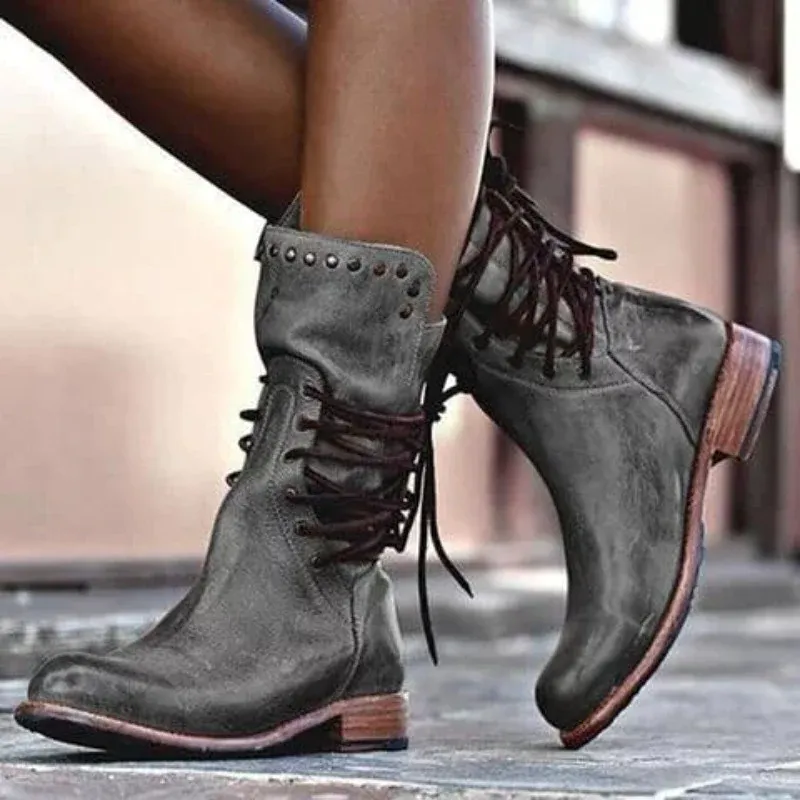 Bridget | Classic Lace-Up Boots