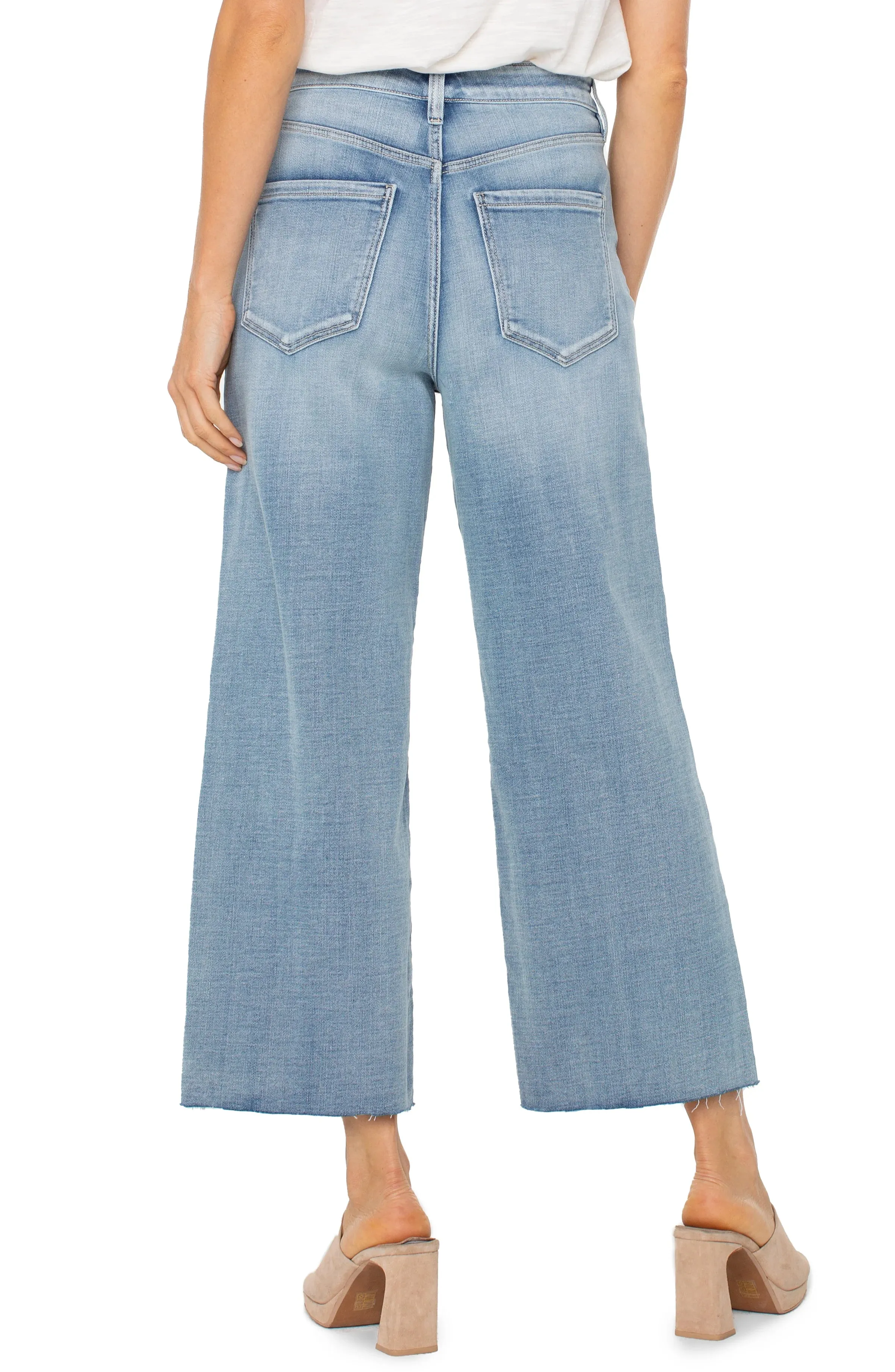 Stride Wide Leg Jeans