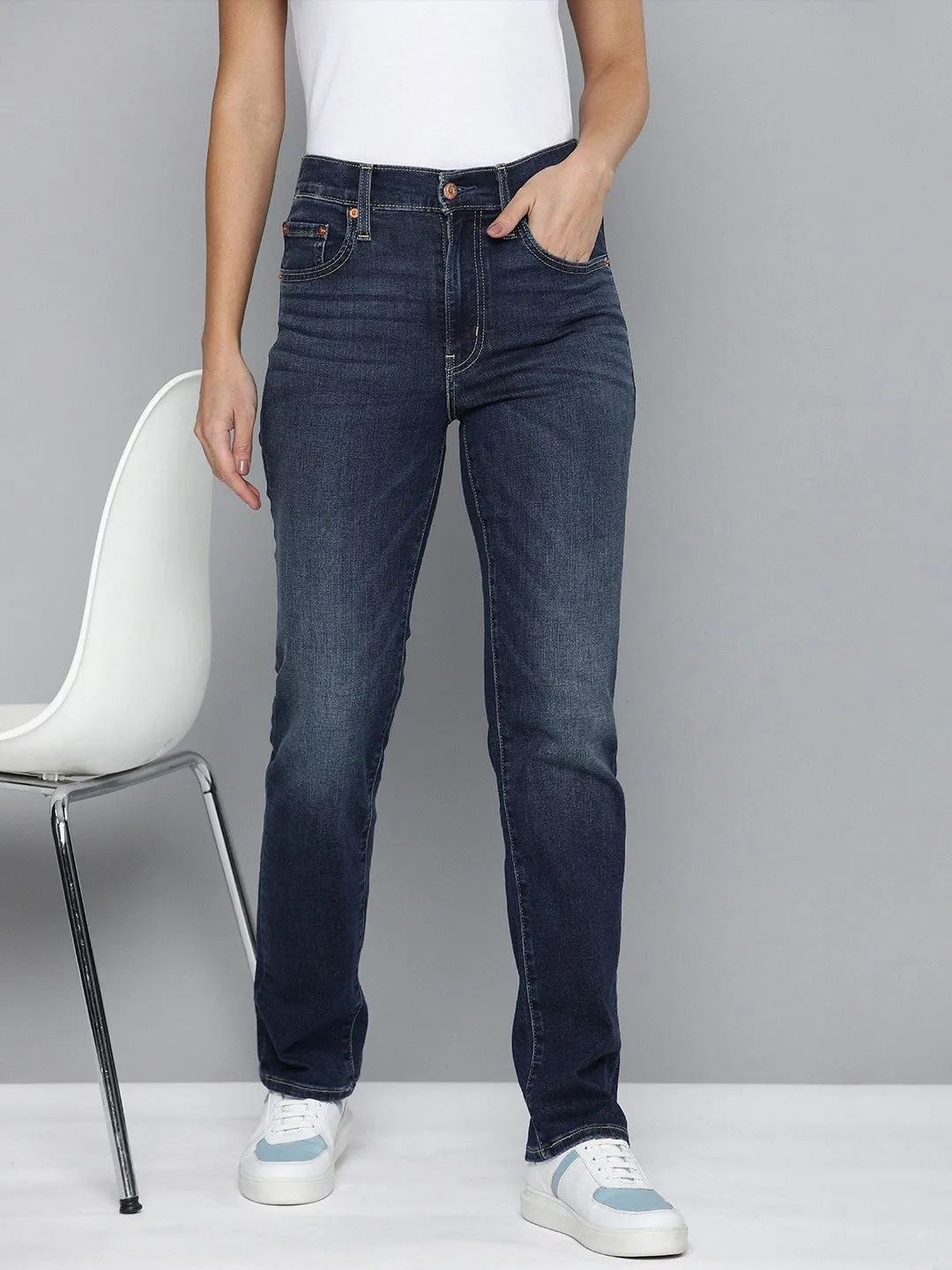 Women's 724 Blue Slim Straight Fit High Rise Jeans